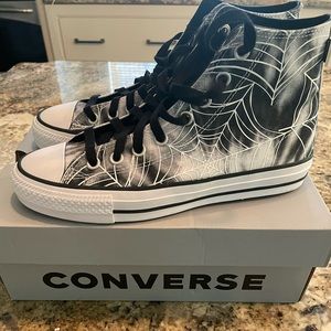 Converse CTAS Pro Spider Tie Die High Top Shoes - size 6.5 men or 8.5 women